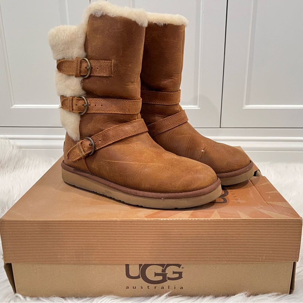 Ugg Becket Boots - Size 7